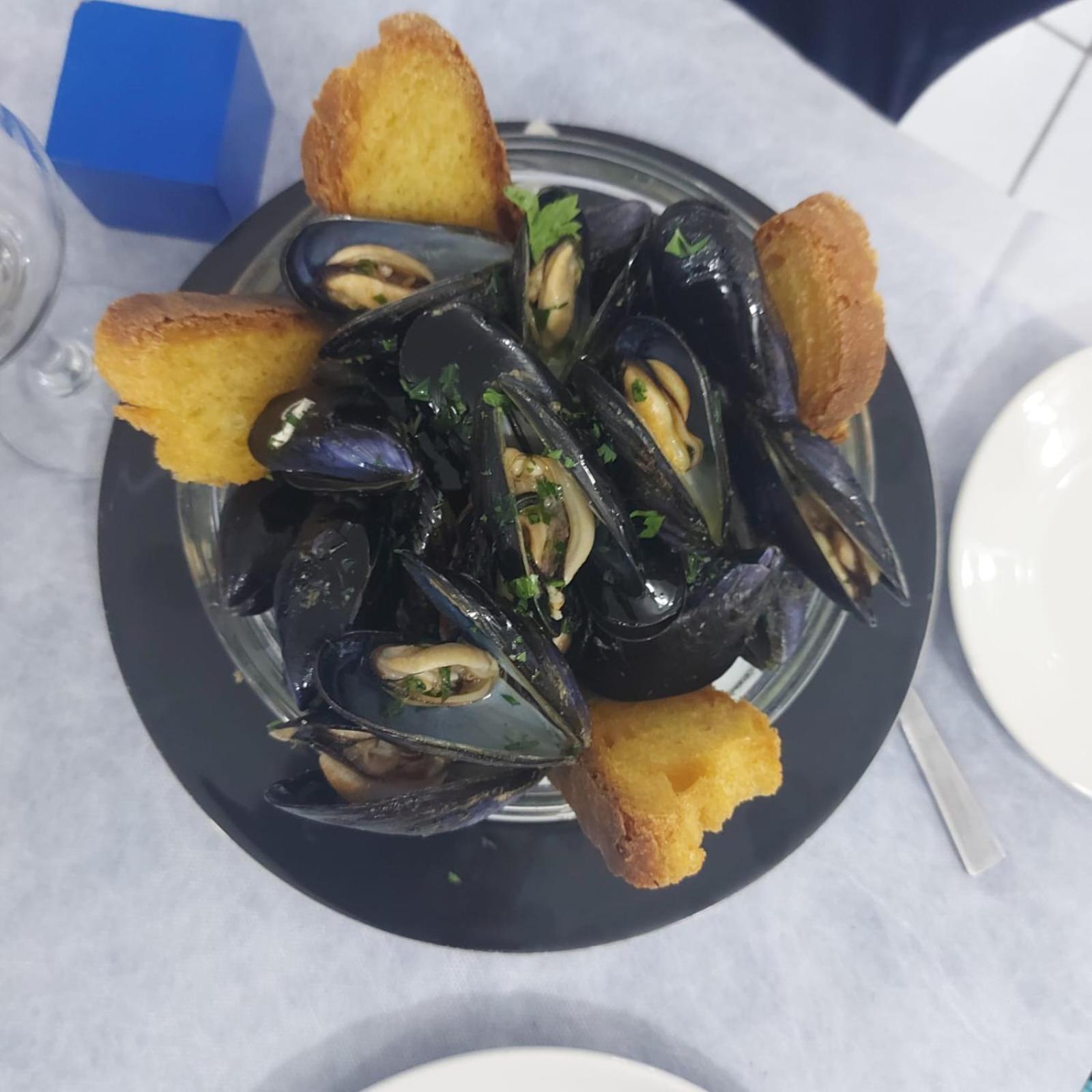 Hotel Caraibisiaco Sul Mare San Pietro in Bevagna Luaran gambar