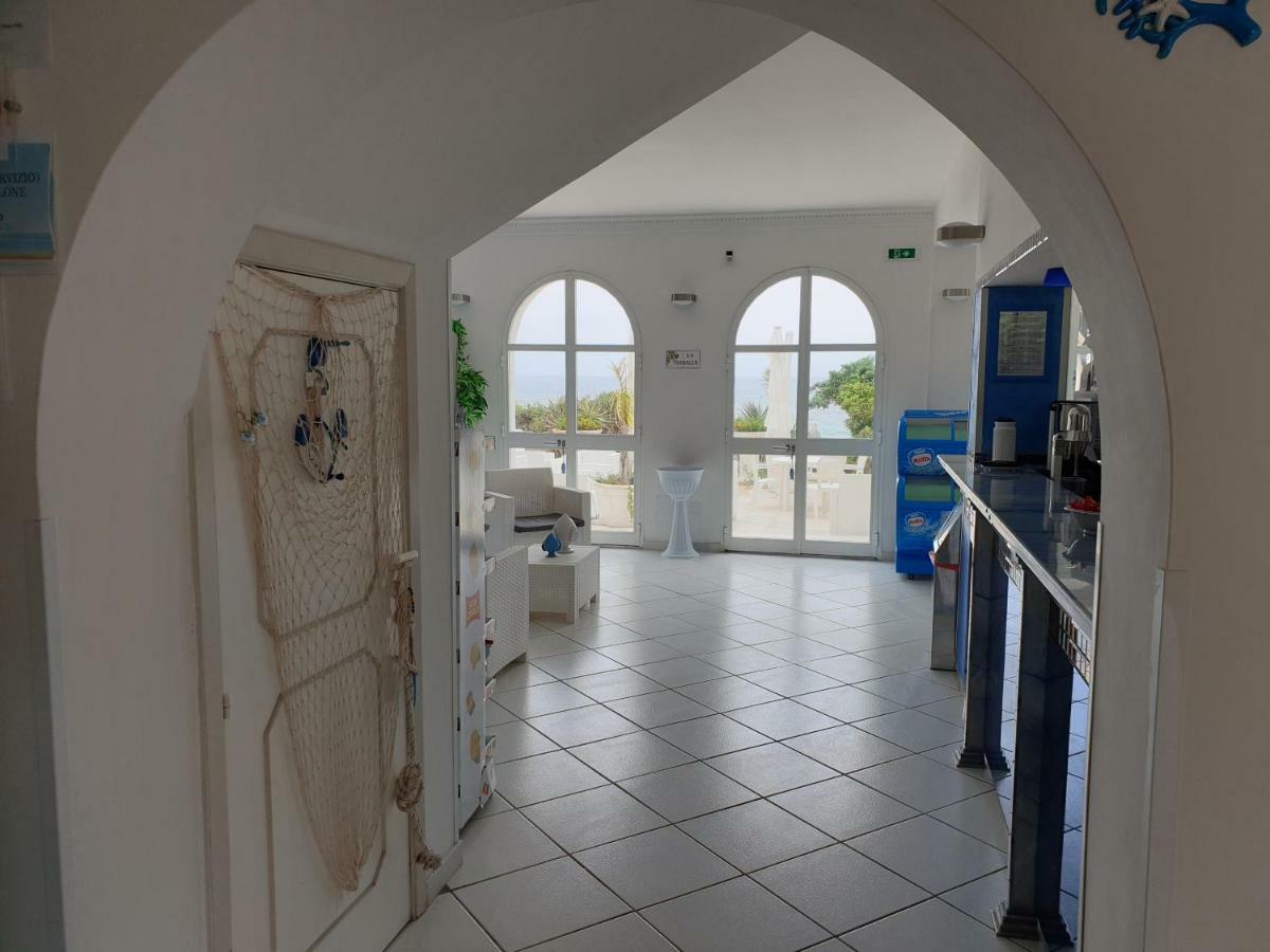 Hotel Caraibisiaco Sul Mare San Pietro in Bevagna Luaran gambar
